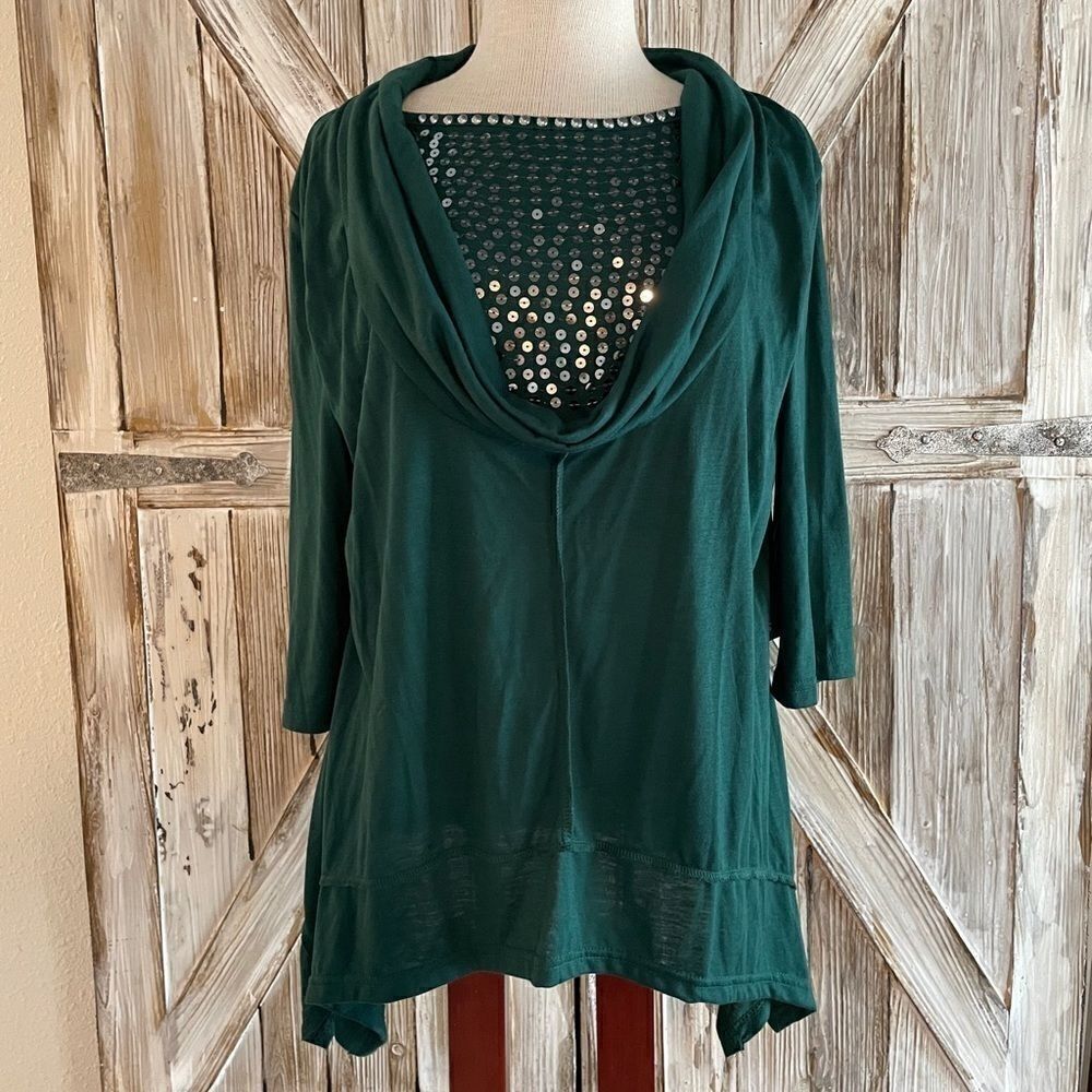 NWT Passports Green Cowl Neck Tunic Size M